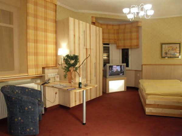 Ambient Hotel Zum Schwan Gelsenkirchen Extérieur photo