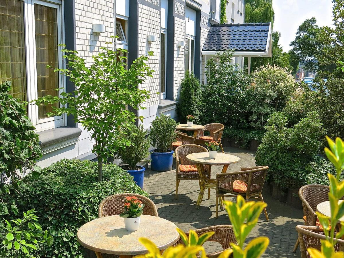 Ambient Hotel Zum Schwan Gelsenkirchen Extérieur photo